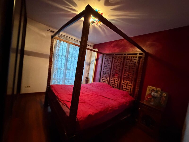 Nicolae Grigorescu, Titan, str. Rotunda, Scoala 195,